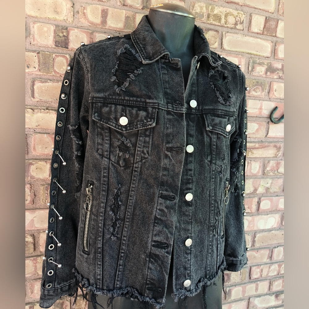 Signature8 Distressed Black Denim Jacket Silver Barbell Posts Jean 41" Chest - Picture 2 of 12